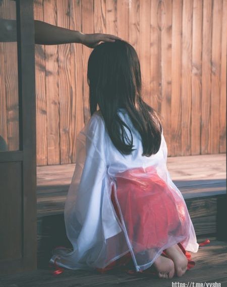 垫底辣妹