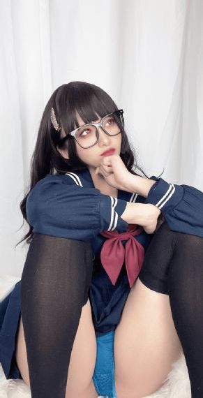 少妇把腿扒开让我添69式漫画