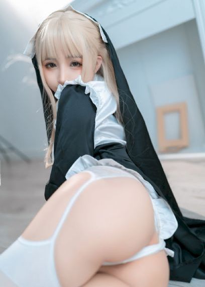 蜜桃初熟时
