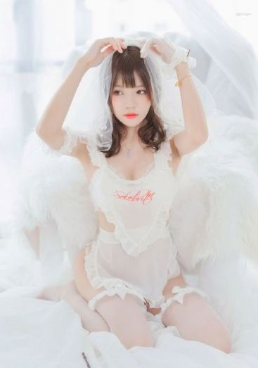 女攻男受开发菊h女尊产乳
