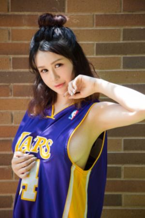 我的嫩模女友中文字幕