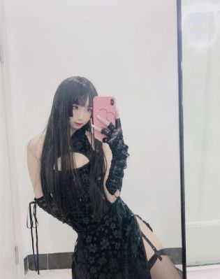 潜龙戏凤